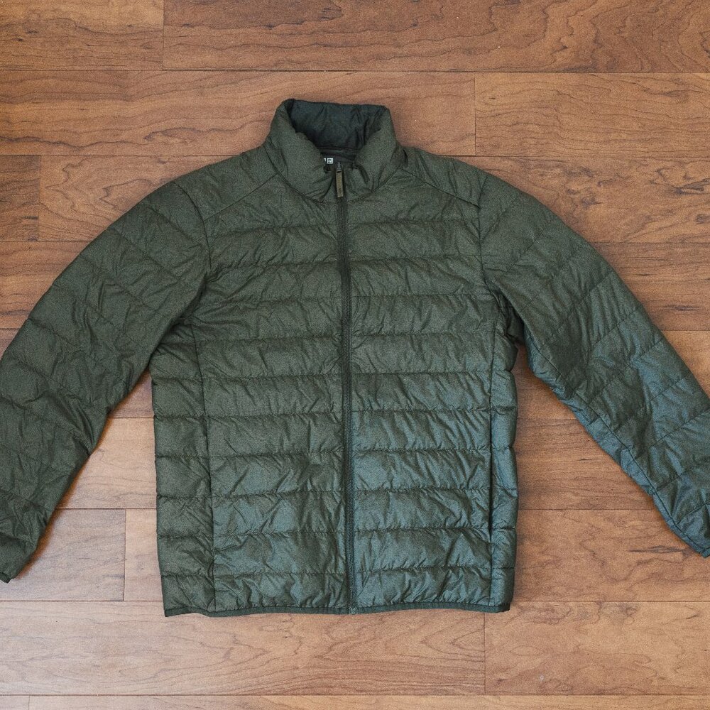 Uniqlo Green Puffer Jacket Mens/Women Size Medium